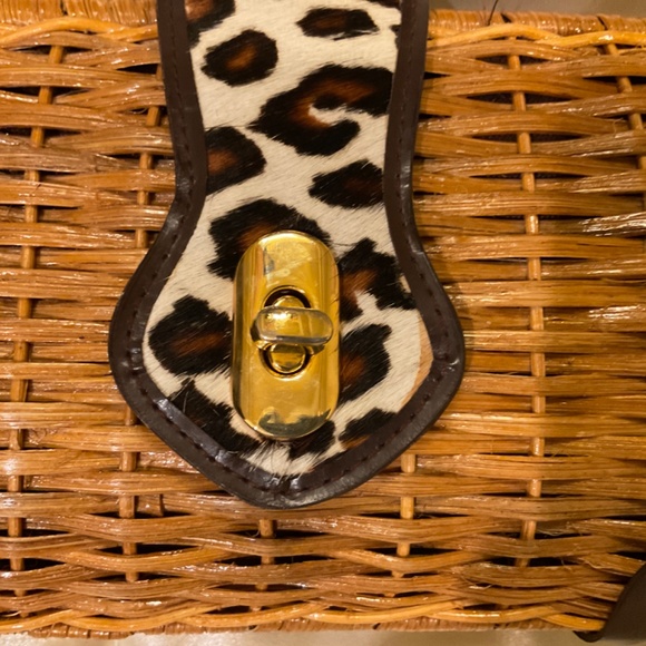 VINTAGE BAMBOO ADRIENNE VITTADINI CLUCH PURSE - Picture 4 of 8